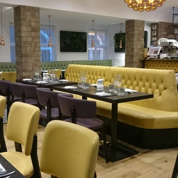 Aqua Bar and Grill - Mediterranean Near Me - Kent, XGL