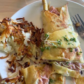 Sugarbakers Bistro & Bakery - Crepes with asparagus ham and Brie. With a hollandaise sauce - Bakeries Near Me - Corpus Christi, Texas Sugarbakers Bistro & Bakery - Crepes with asparagus ham and Brie. With a hollandaise sauce - Bakeries Near Me - Corpus Christi, Texas