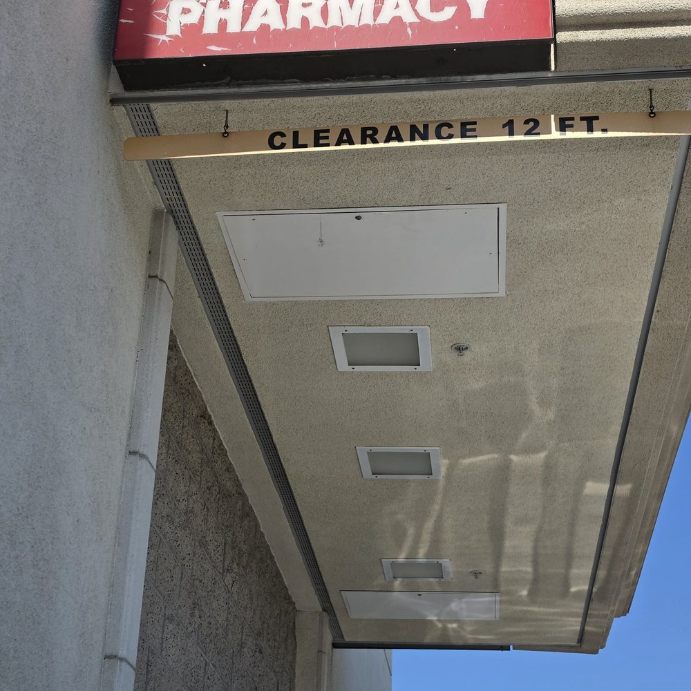 Walgreens - Cosmetics & Beauty Supply Near Me - Bakersfield, California