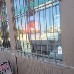 Wild Bunch Sub Shop - Outside