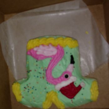 Kennedy's Bakery - Flamingo Christmas cookie - Bakeries Near Me - Cambridge, Ohio