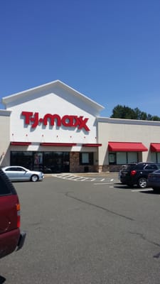 TJ MAXX - Updated January 2026 - 23 Reviews - 3829 S Meridian St