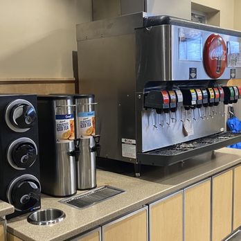 Culver's - Beverage area - Burgers Near Me - Cooper City, Florida Culver's - Beverage area - Burgers Near Me - Cooper City, Florida