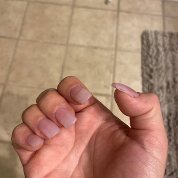 Brighton Nails Spa - Nail Salons Near Me - Brighton, Michigan