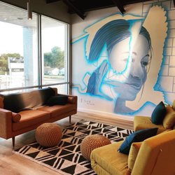 Offbeat Boxing and Cycling Studios - Hang out area!
