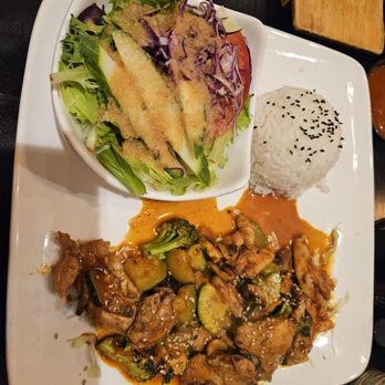 O Sushi - Spicy chicken,salad and rice - Japanese Near Me - Santa Clarita, California O Sushi - Spicy chicken,salad and rice - Japanese Near Me - Santa Clarita, California