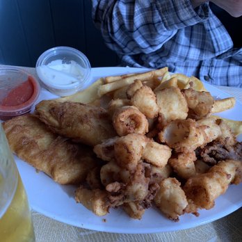 Barbara's Fishtrap - Fried calamari/fish with fries - Seafood Near Me - Half Moon Bay, California