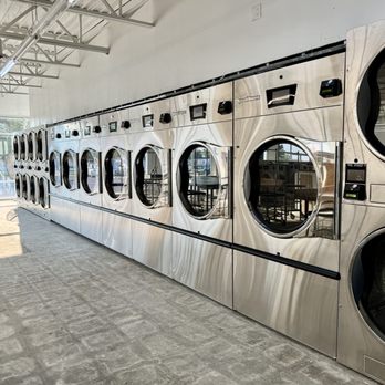 Laundry Mountain - We now have 80lb dryers! - Laundromat Near Me - Tulsa, Oklahoma Laundry Mountain - We now have 80lb dryers! - Laundromat Near Me - Tulsa, Oklahoma