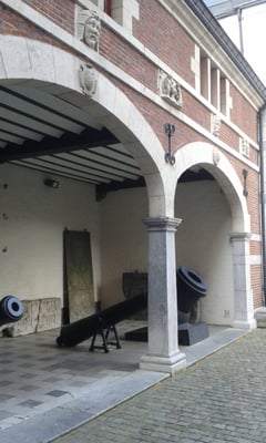 Le Grand Curtius Museum by null