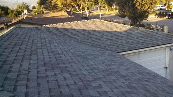 All Rain Roofing Logo