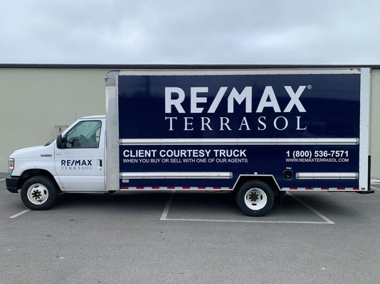 Jessica Keeney, REALTOR® - RE/MAX TerraSol by null