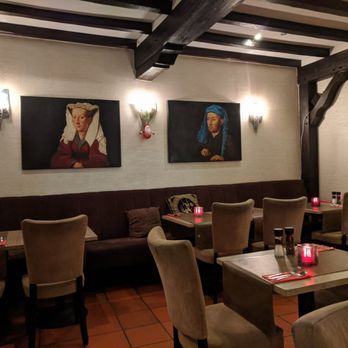 Bistro De Schilder - Cozy - Belgian Near Me - Bruges, VWV Bistro De Schilder - Cozy - Belgian Near Me - Bruges, VWV