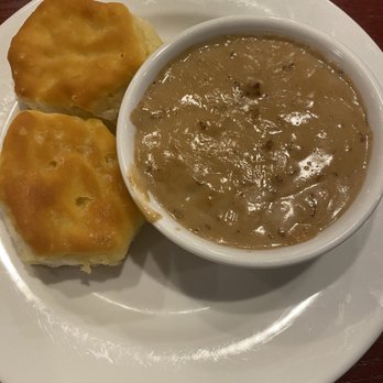 Bob Evans - Biscuits and Gravy - American Near Me - Wentzville, Missouri