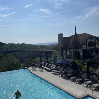 Bavarian Inn - Hotels Near Me - Shepherdstown, West Virginia Bavarian Inn - Hotels Near Me - Shepherdstown, West Virginia