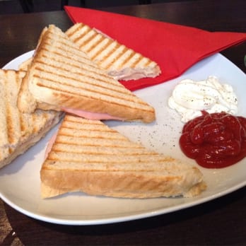 Moustache - Dopple Toast - Cafes Near Me - Innsbruck, 7