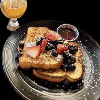 Moondog Cafe & Bakery - Brioche French Toast - Cafes Near Me - Key West, Florida Moondog Cafe & Bakery - Brioche French Toast - Cafes Near Me - Key West, Florida