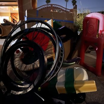 Tidy Junk Removal - Junk Removal & Hauling Near Me - Costa Mesa, California