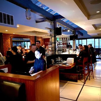 Nick's Laguna Beach - Inside dining - American Near Me - Laguna Beach, California Nick's Laguna Beach - Inside dining - American Near Me - Laguna Beach, California