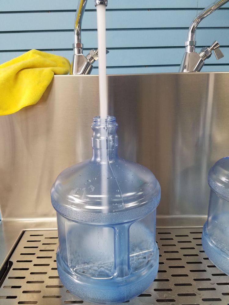 AQUA BAR Updated September 2024 12 Photos & 39 Reviews 661 N Broadway, Escondido