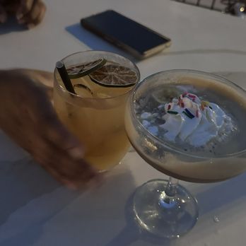 Lavelle - Lounges Near Me - Toronto, Ontario