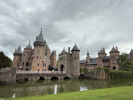 De Haar Castle by null