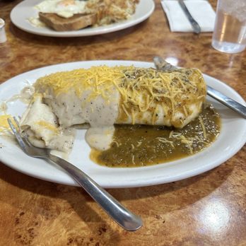 King's Chef Diner - Breakfast burrito - Diners Near Me - Colorado Springs, Colorado King's Chef Diner - Breakfast burrito - Diners Near Me - Colorado Springs, Colorado