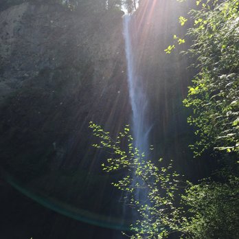Multnomah Falls - The Falls - Hiking Near Me - Bridal Veil, Oregon Multnomah Falls - The Falls - Hiking Near Me - Bridal Veil, Oregon