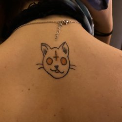 White Wizard Tat-2 & Body Piercing - Not proportional!