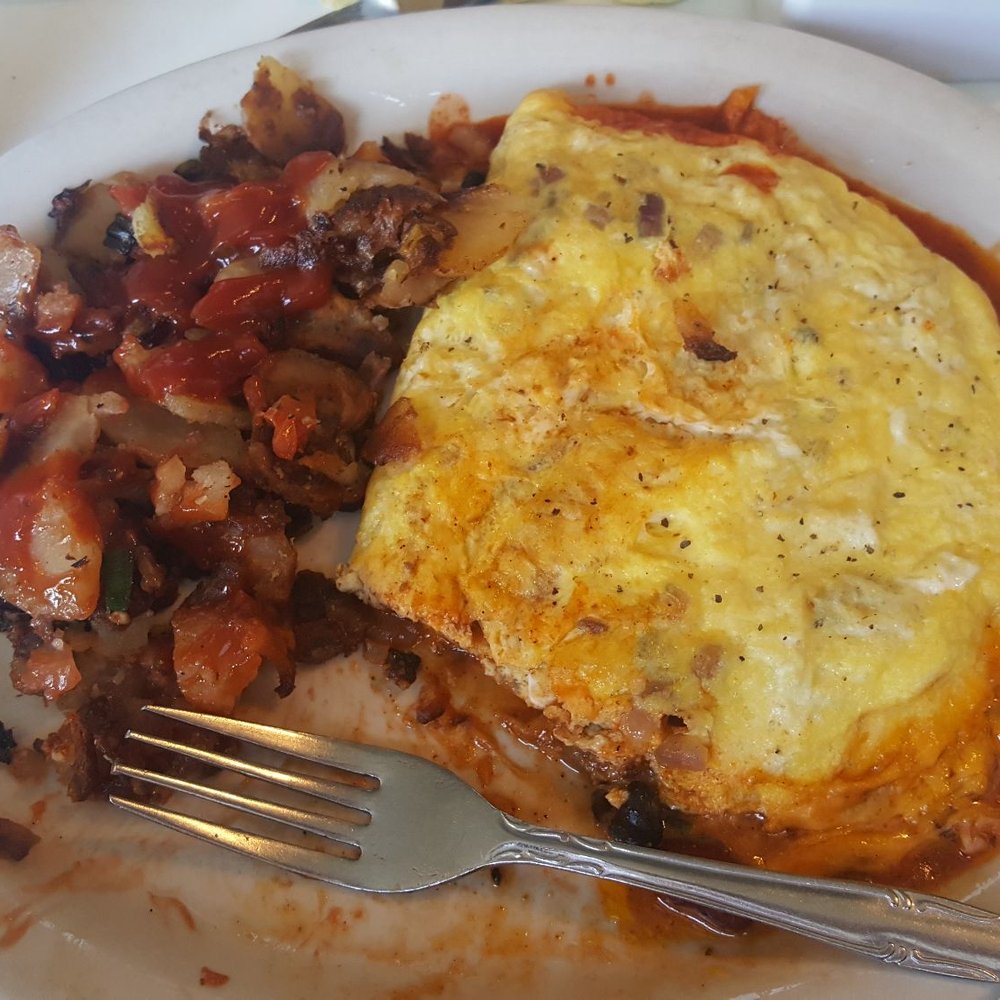 Cracker Box Restaurant - Chili cheese omelet with country potatoes. - American Near Me - Carson City, Nevada Cracker Box Restaurant - Chili cheese omelet with country potatoes. - American Near Me - Carson City, Nevada