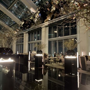 Skyhigh - 65th floor bar and restaurant. Wow. - Bars Near Me - Philadelphia, Pennsylvania