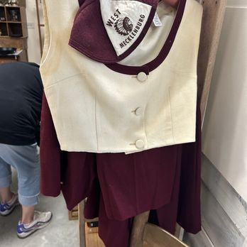 Miss Minnie's Antiques - Old cheerleaders outfit for a young girl. Not sure if that's for a local team. - Antiques Near Me - Shallotte, North Carolina Miss Minnie's Antiques - Old cheerleaders outfit for a young girl. Not sure if that's for a local team. - Antiques Near Me - Shallotte, North Carolina