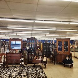 JJ'S Antiques & Consignment Shop