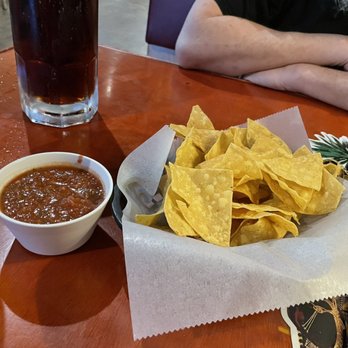 Los Compadres Mexican Grill - Complimentary chips and salsa - Mexican Near Me - Statesville, North Carolina