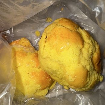 Wonder Food Bakery - Mini pineapple buns - Bakeries Near Me - Oakland, California Wonder Food Bakery - Mini pineapple buns - Bakeries Near Me - Oakland, California
