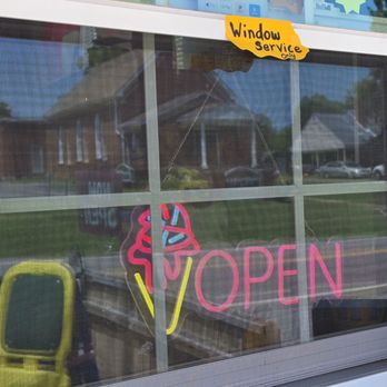 JT’s IceCream Shop - Ice Cream & Frozen Yogurt Near Me - Cloverdale, Virginia