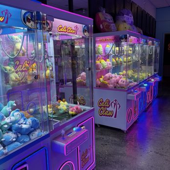 Cali Claw Arcade - More claws - Arcades Near Me - Panorama City, California Cali Claw Arcade - More claws - Arcades Near Me - Panorama City, California