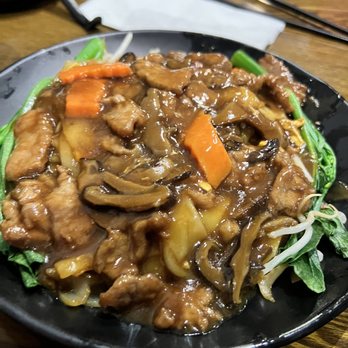 E Noodle - C3. Beef Chow Fun Special - Noodles Near Me - Brooklyn, New York E Noodle - C3. Beef Chow Fun Special - Noodles Near Me - Brooklyn, New York