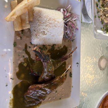 Munay Restaurant - Don Lomo Saltado - Peruvian Near Me - Simi Valley, California Munay Restaurant - Don Lomo Saltado - Peruvian Near Me - Simi Valley, California