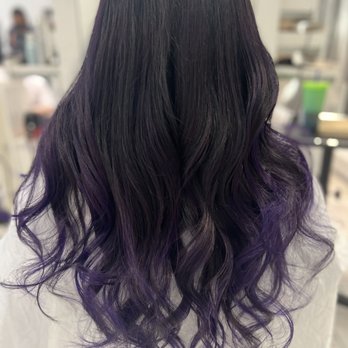 HeadQuarter Salon - Cut and balayage - Hair Salons Near Me - Chicago, Illinois
