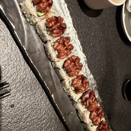 Honey Walnut Shrimp Tempura Roll (8)