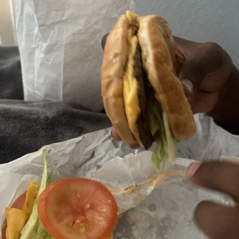 Bixby Classic Burger - Burgers Near Me - Long Beach, California Bixby Classic Burger - Burgers Near Me - Long Beach, California