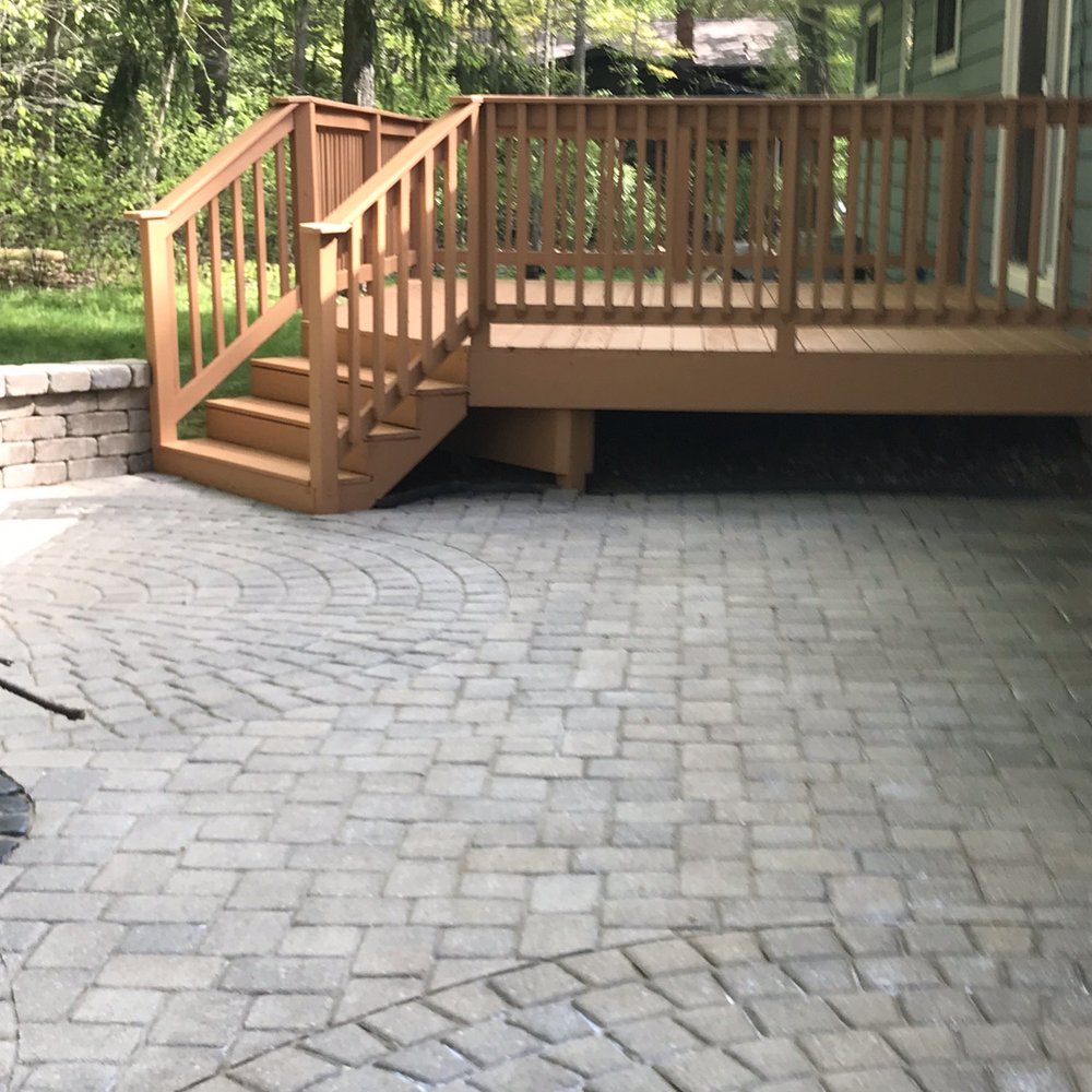 Deck De-Fence - Decks & Railing Near Me - Concord TWP, Ohio Deck De-Fence - Decks & Railing Near Me - Concord TWP, Ohio