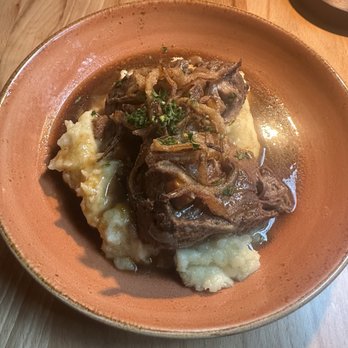 La Chev 208 - Beef stew - French Near Me - Summerville, South Carolina
