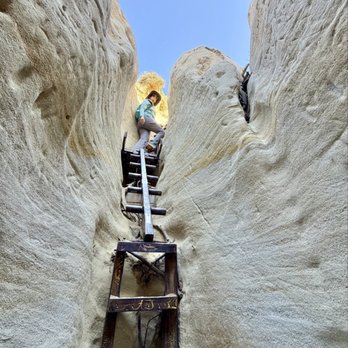 Annie's Canyon Trail - The ladder in Annie's Canyon - Hiking Near Me - Encinitas, California