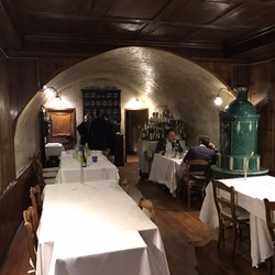 Osteria Le Due Spade - About 500 years old... if you're tall, with your head.
