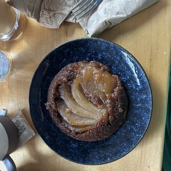 Rose's - Pear tart - Desserts Near Me - Durham, North Carolina