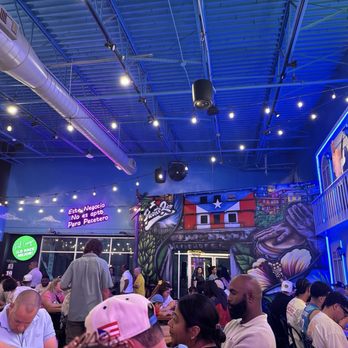 Pal Campo Restaurant - Dining area - Latin American Near Me - Orlando, Florida