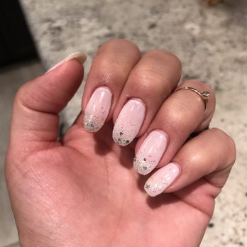 5 star nails - Look at my pinky! And all of the nails for that matter. - Nail Salons Near Me - Menifee, California