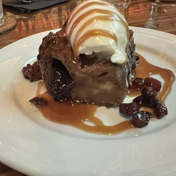 Pint + Jigger - Whiskey bread pudding (with chocolate and bacon... OMG) - Beer Bar Near Me - Honolulu, Hawaii