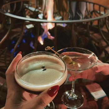 HT Grill - Martinis by the fire pit - New American Near Me - Redondo Beach, California